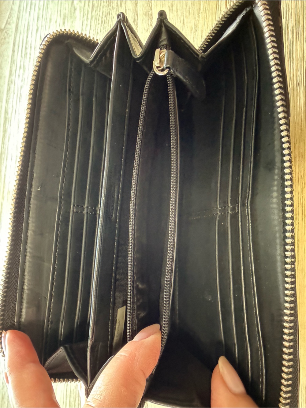 Coach Signature Pattern Wallet - Picture 4 of 14